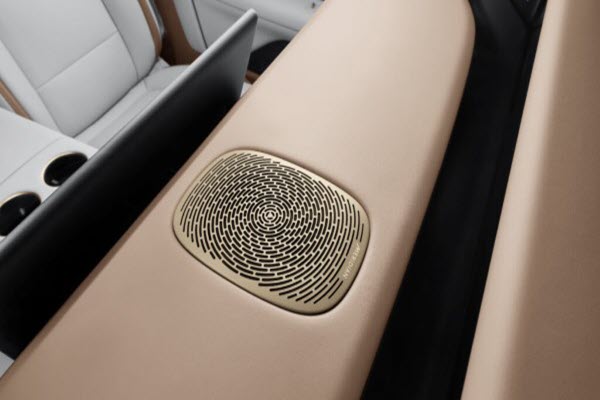 AVATR  07 Max RWD interior 6