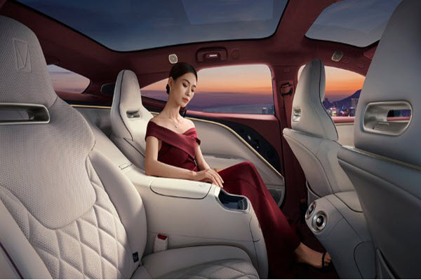 AVATR  11 Standard Range interior 6