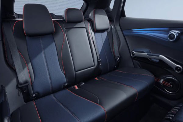 BYD ATTO 3 Premium interior 3