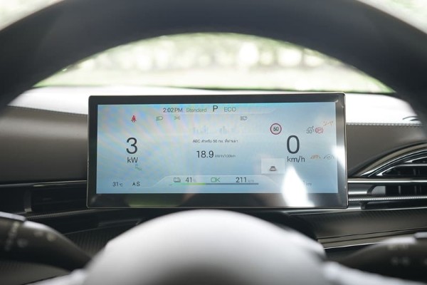 BYD SEAL Premium RWD interior 3