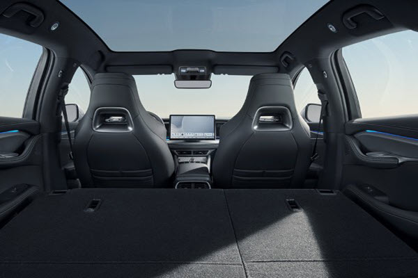 BYD SEALION 7 AWD Performance interior 5