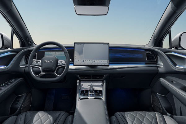BYD SEALION 7 Premium interior 2