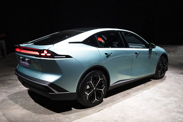 DEEPAL L07 S exterior 3