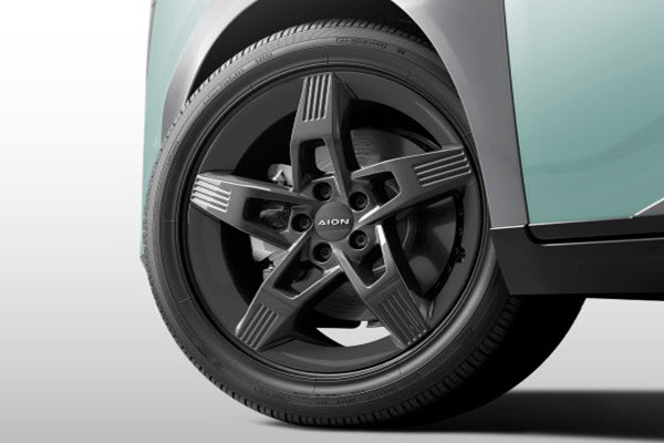GAC Aion Y Plus 490 Premium exterior 4