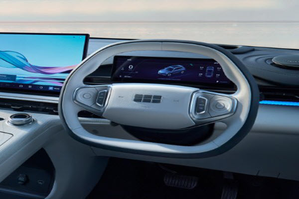 Geely EX5 Max+ interior 2