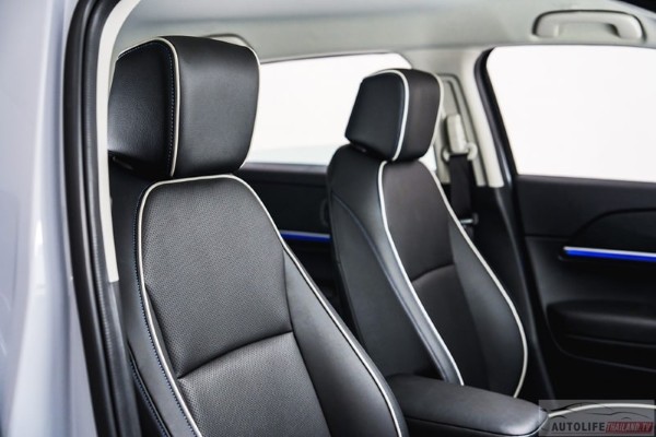 Honda e:N1 Single Motor interior 8