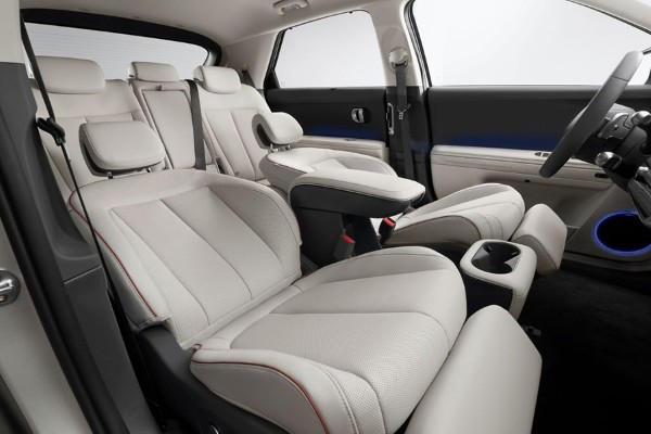 Hyundai IONIQ 5 Exclusive interior 7