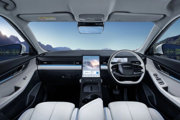 JAECOO 5 EV Long Range Dynamic interior 2