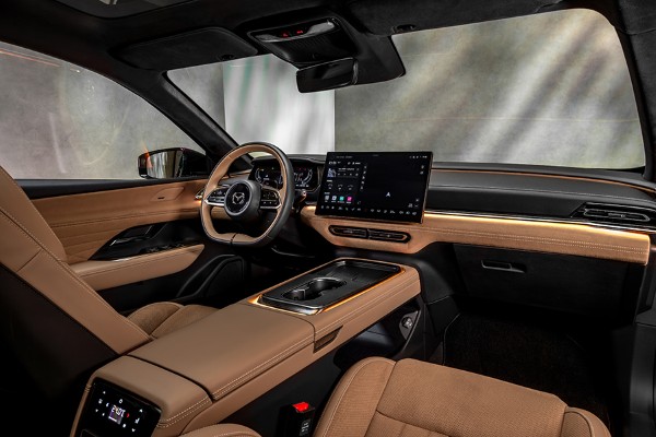 Mazda  6e EXCLUSIVE interior 1