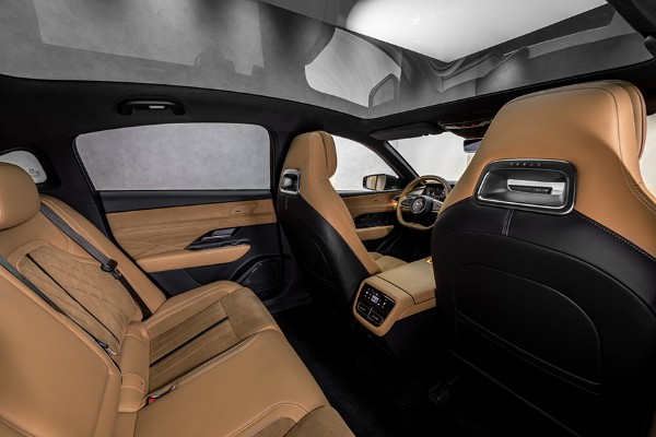 Mazda  6e EXCLUSIVE interior 4