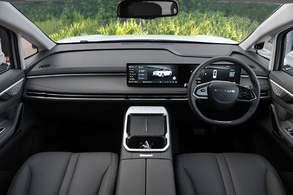 MG MAXUS 7 Model X interior 1