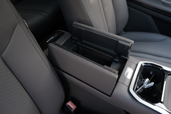 MG MAXUS 7 Model X interior 4
