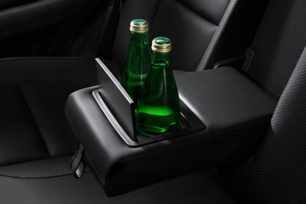MG ZS EV MODEL X interior 8