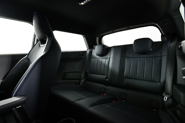 MINI COOPER SE HIGHTRIM interior 7