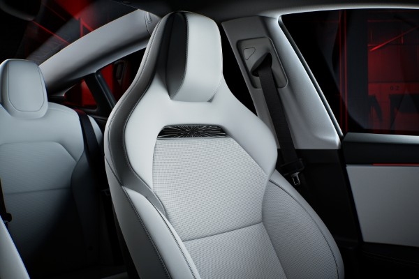 Tesla Model 3 Performance AWD interior 7