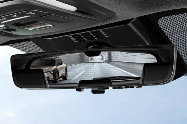 Toyota bZ4X AWD interior 8