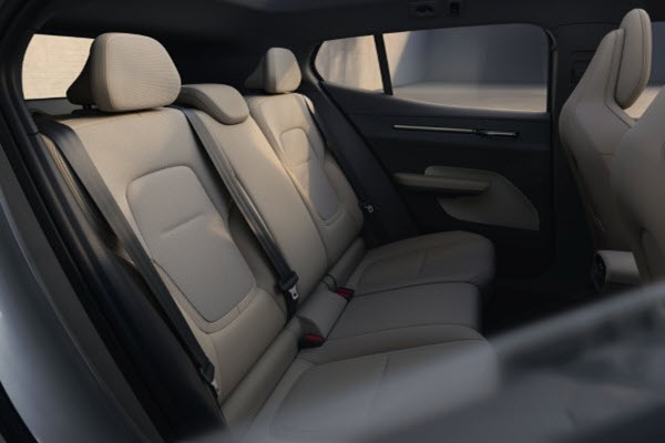 Volvo EX30 Core Single Motor interior 5