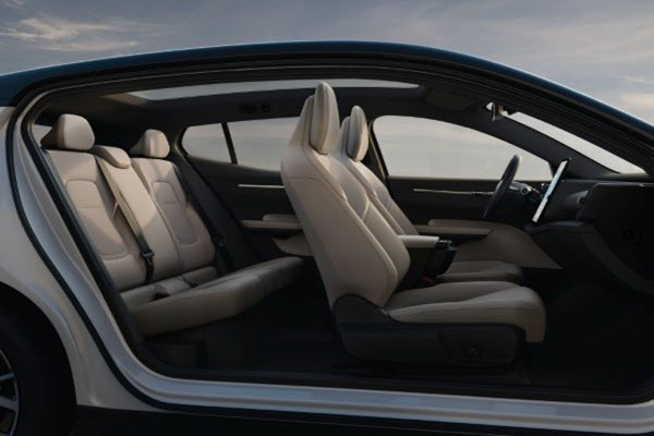 Volvo EX30 Ultra Twin Motor Performance interior 3