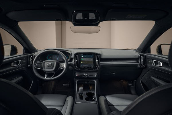 Volvo EX40 Ultra Single Motor interior 1