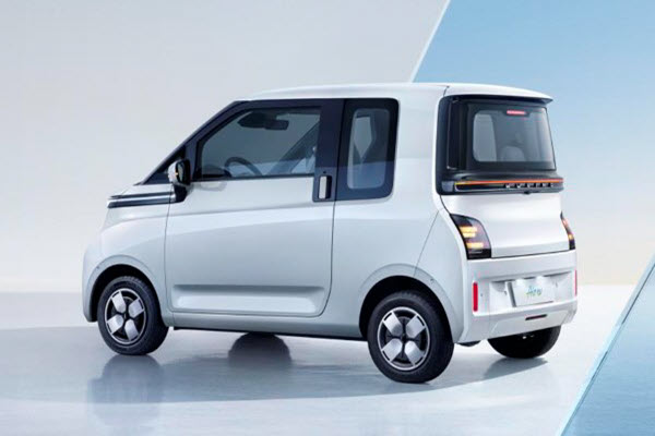 Wuling Air EV Long Range exterior 7