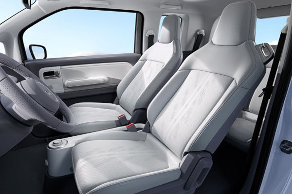 Wuling Air EV Long Range interior 3